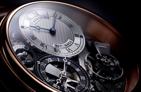 天梭售后客服电话多少号（天梭动力不足）