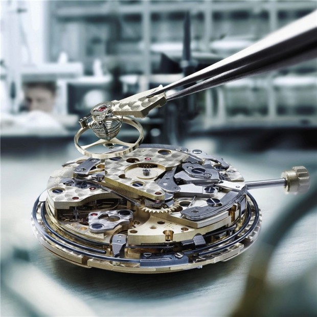 天梭手表维修费用价目表（天梭手表游丝上油）